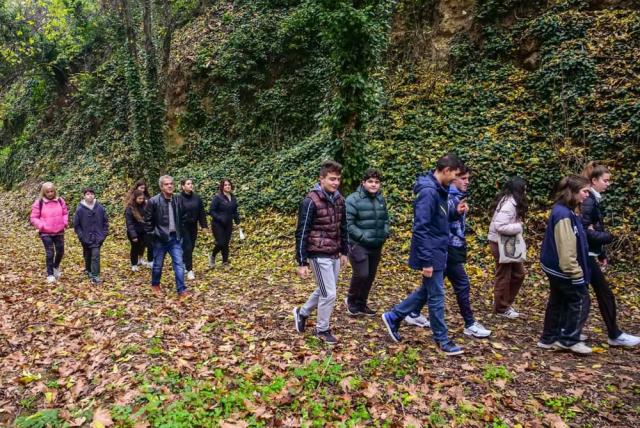 Περίπατος του Συλλόγου Φίλων Τριποτάμου Βέροιας στο παρόχθιο μονοπάτι