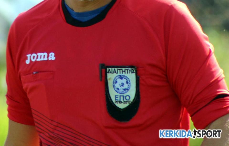 Δεν ξαναστέλνει ξένους διαιτητές η UEFA – Ξαναρχίζει η Super League, σε αναστολή η αποχή