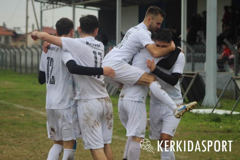 Μακροχώρι - Σταυρός 1-0: Σπουδαίο "τρίποντο" και βλέμμα ψηλότερα! (φωτο)