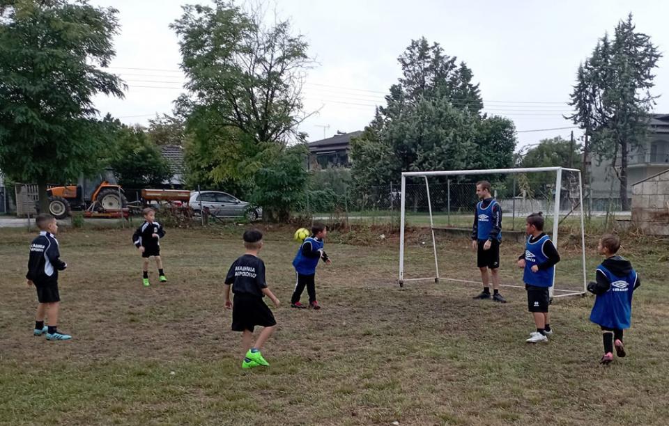 Έναρξη προπονήσεων υπό βροχή στην Ακαδημία Μακροχωρίου