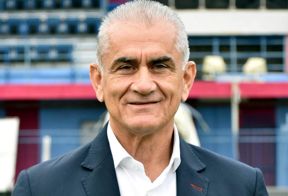 Τέλος από την "Βασίλισσα" ο Γιώτης Τσαλουχίδης!