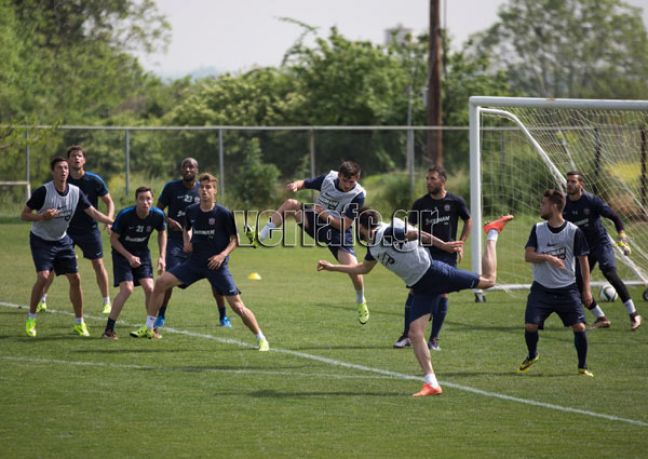 ΒΕΡΟΙΑ: Ένας μέσα, ένας έξω