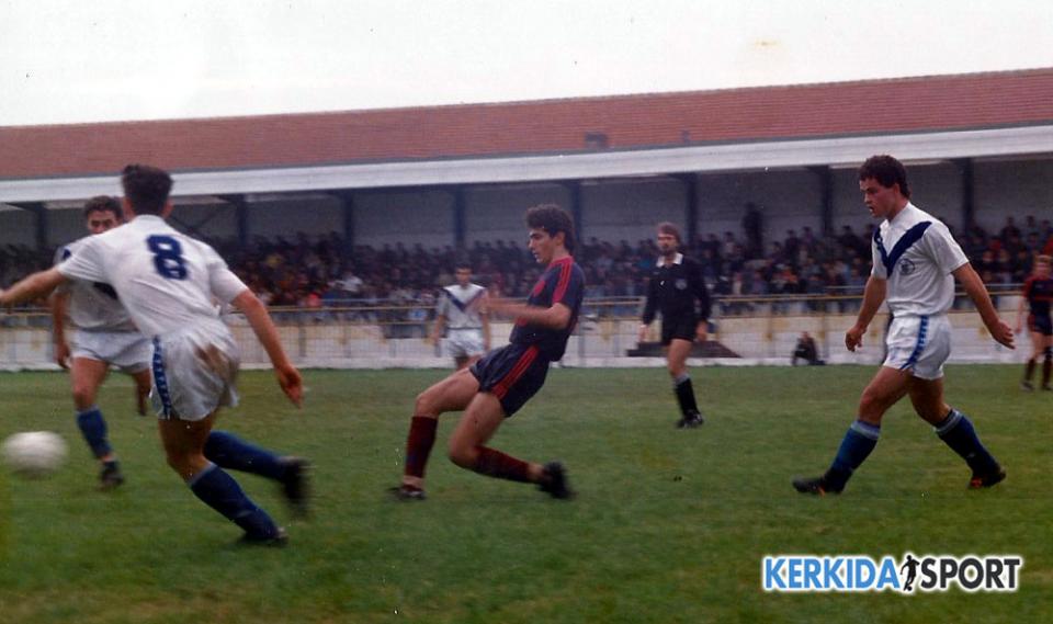 Άτυχη "Βασίλισσα" στο... κλουβί