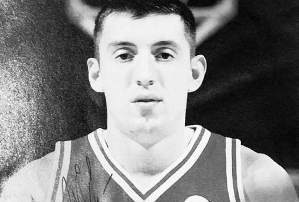 Θλίψη στο ελληνικό μπάσκετ! «Έφυγε» παλαίμαχος παίκτης του Ολυμπιακού