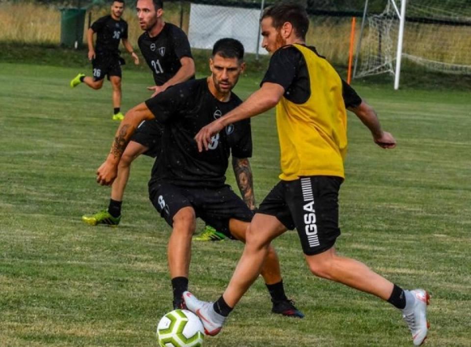 Άλλες πέντε μεταγραφές η «Βασίλισσα» - Κλείνει μέχρι την Δευτέρα τους τρεις