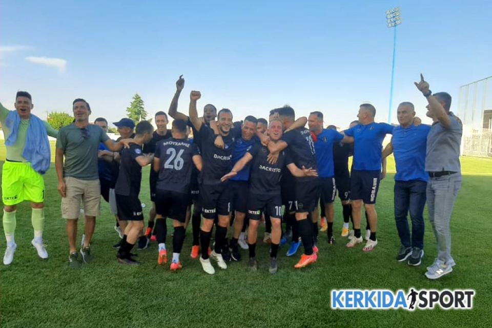 Βασίλισσα... στον θρόνο της!!!