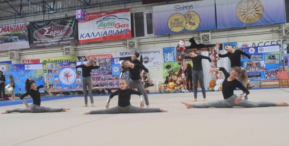 Η Χριστουγεννιάτικη γιορτή του τμήματος Ρυθμικής γυμναστικής του ΦΙΛΙΠΠΟ Β.