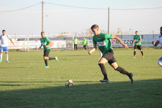 Έξι ανανεώσεις στα Τρίκαλα