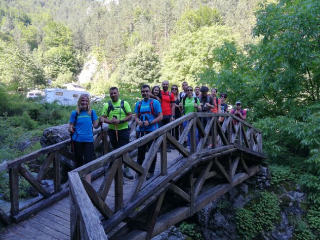 Ορειβατικές Εμπειρίες ΣΧΟΒ - Διάσχιση φαράγγι Ενιπέα