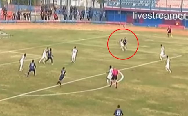 Διαμαρτυρία της ΒΕΡΟΙΑΣ στην ΚΕΔ μετά τη "σφαγή" (video)