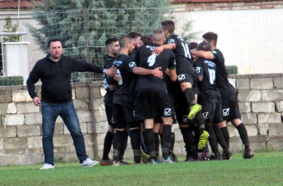 Στιγμιότυπα από παλαιότερους αγώνες του Μ. Αλέξανδρου Τρικάλων