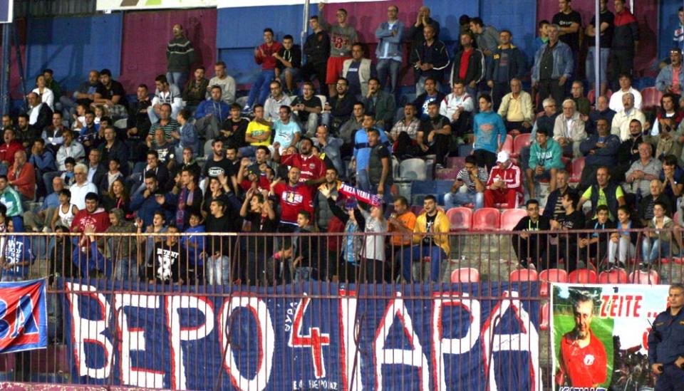 ΒΕΡΟΙΑ: "Στα μαχαίρια" διοίκηση και οργανωμένοι