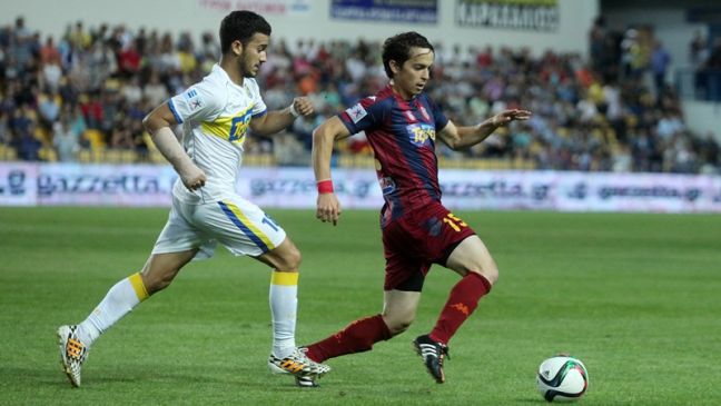 Ο Άρτσε άφησε το ματς για να πάει στον γάμο της αδερφής του