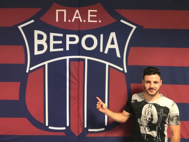 Ποδοσφαιριστής της «Βασίλισσας»' ο Δημήτρης Ουνγιαλίδης