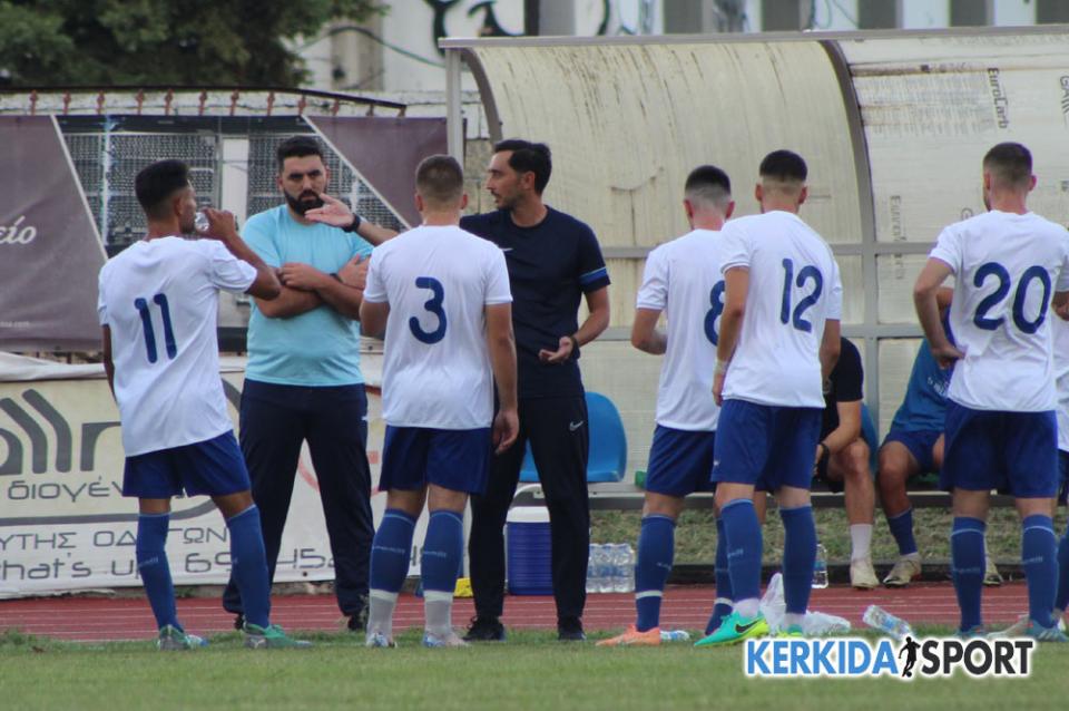 Οι δύο υποψήφιοι για τον πάγκο της Νάουσας