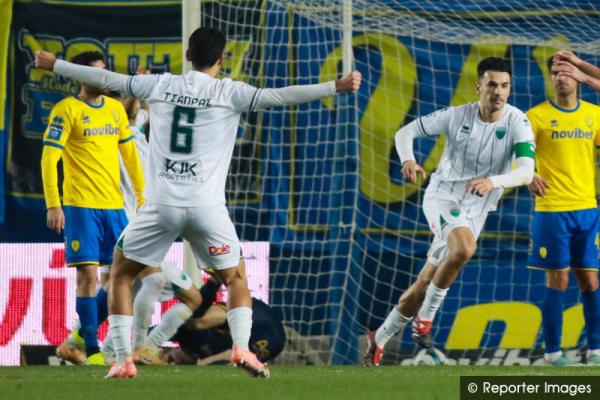 SL1: "Δικέφαλοι" στην κορυφή - Το Πανόραμα της 17ης αγωνιστικής