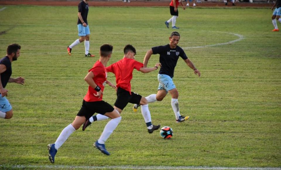 Φίλιππος Μελίκης: Τίμησε τη μνήμη του Α. Τζουνόπουλου - Φιλική νίκη επί του Αιγινιακού (φωτο - βίντεο)