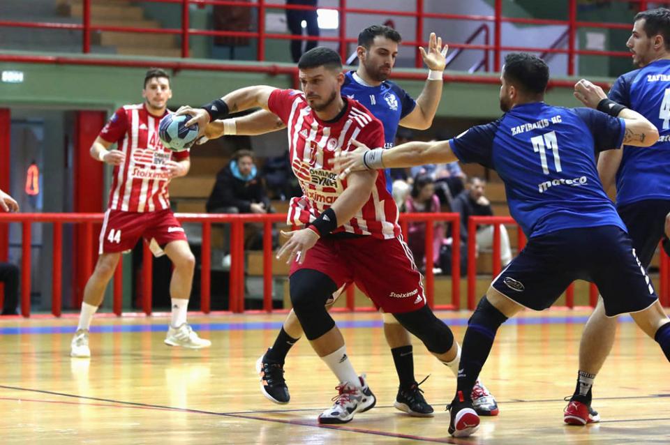 Handball Premier: Ηττήθηκε από τον Ολυμπιακό ο Ζαφειράκης Νάουσας