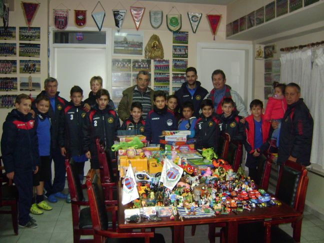 Η επίσκεψη του προέδρου της Πρωτοβουλίας για το Παιδί στην Ακαδημία Βέροιας