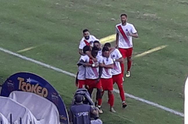 Με αποχώρηση από το πρωτάθλημα απειλεί η ΒΕΡΟΙΑ την ΕΠΟ και την ΕΠΣΗ