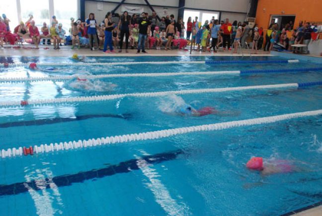 Ανοιξιάτικη λαμπερή εκδήλωση του Κολυμβητηρίου Νηρέα Βέροιας