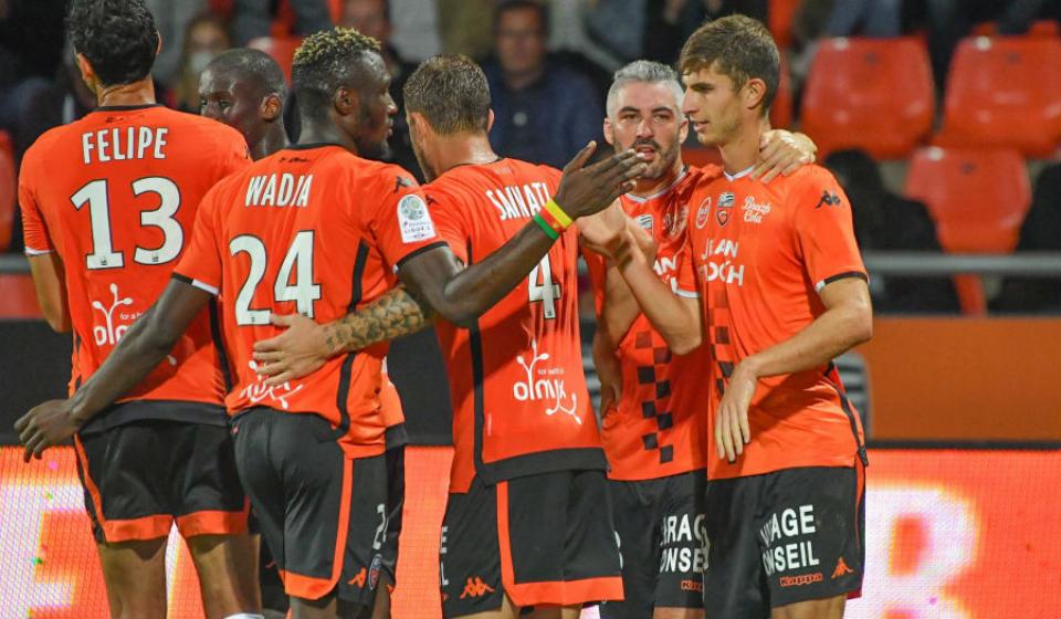 Γαλλικό μενού με ημίχρονα, τελικά και γκολ!