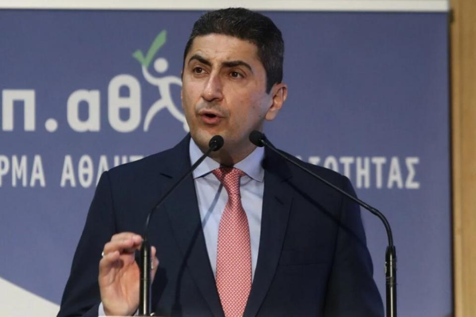 Κοντή μνήμη ο Αυγενάκης για την Super League 2