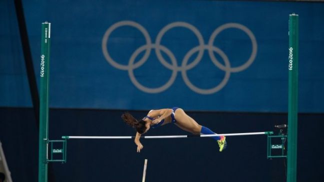 Ρατσιστική επίθεση στη Στεφανίδη!