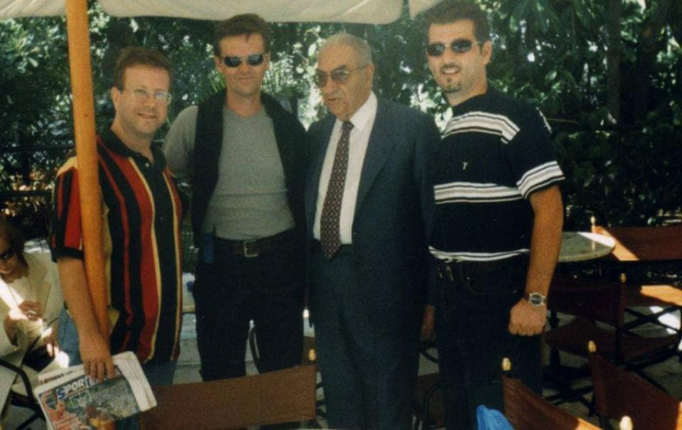 Είκοσι χρόνια πριν... στην Πλάκα