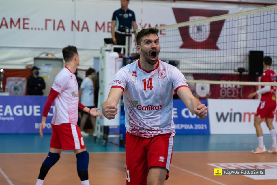 ΦΙΛΙΠΠΟΣ: Ανανέωση συνεργασίας με Γιώργο Τζιουμάκα (video)