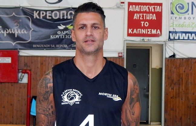 Παραμένει στους Αετούς Β. ο Πάνος Τσιμτσιρίδης