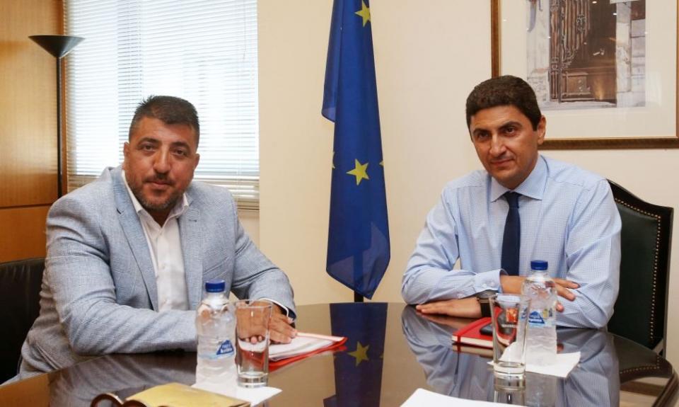 "Αναδίπλωση" Αυγενάκη για την αναδιάρθρωση!