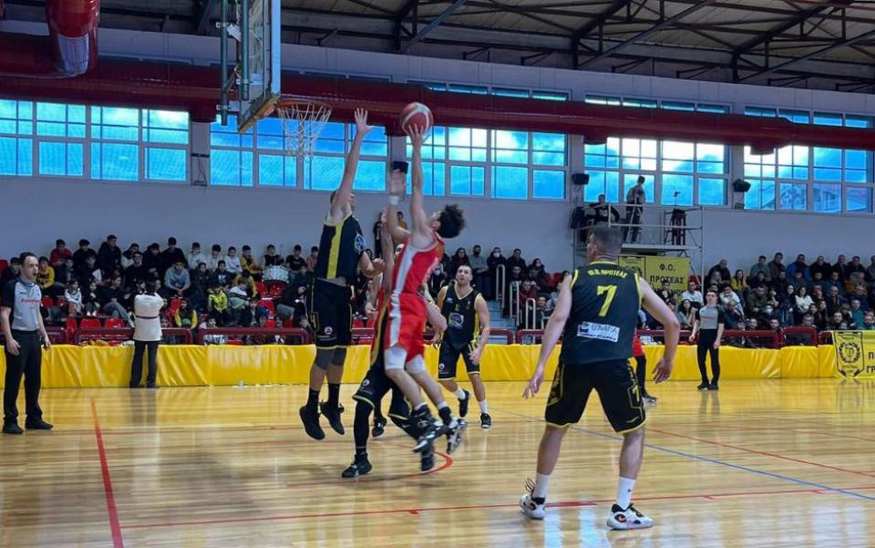 Νικηφόρο πέρασμα του Φιλίππου από τα Γρεβενά!