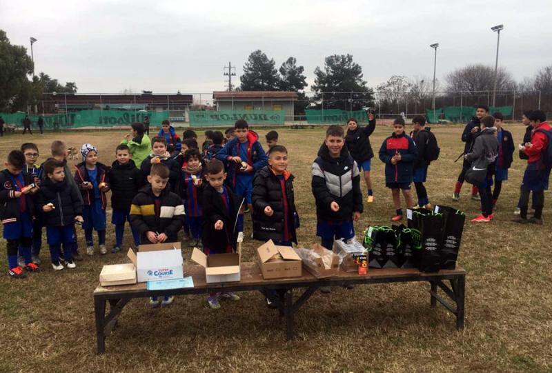 Ακαδημία Ποδοσφαίρου Βέροιας: Γιορτή και δώρα στην κοπή της βασιλόπιτας