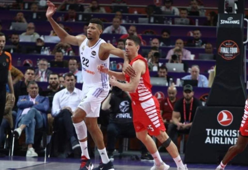 Δεν τα κατάφερε ο Ολυμπιακός - Πρωταθλήτρια Ευρώπης η Ρεάλ!