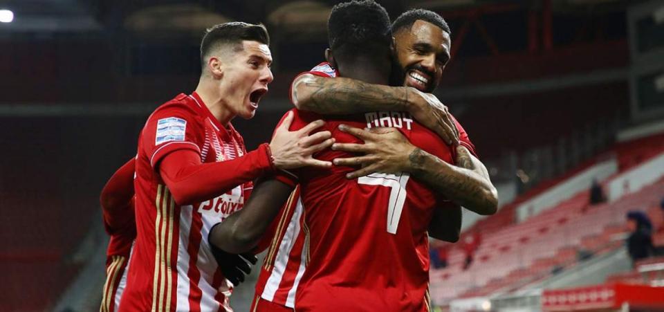 Super League 1: «Εξαφανίστηκε» ο Ολυμπιακός, απειλεί ΠΑΟΚ και ΑΕΚ ο Παναθηναϊκός!