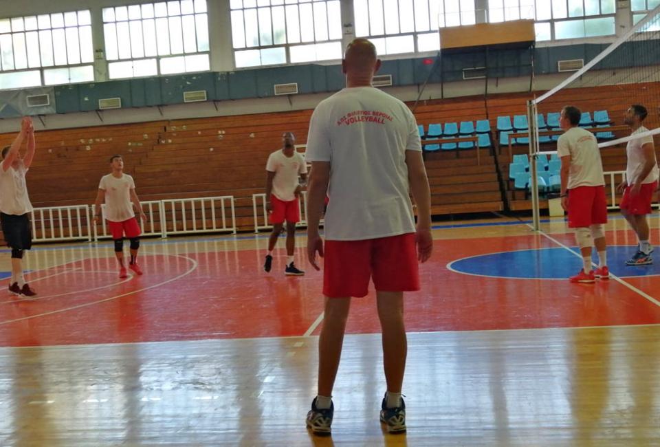 Δυνατά φιλικά τεστ σε Σύρο και Αθήνα για τον ΦΙΛΙΠΠΟ