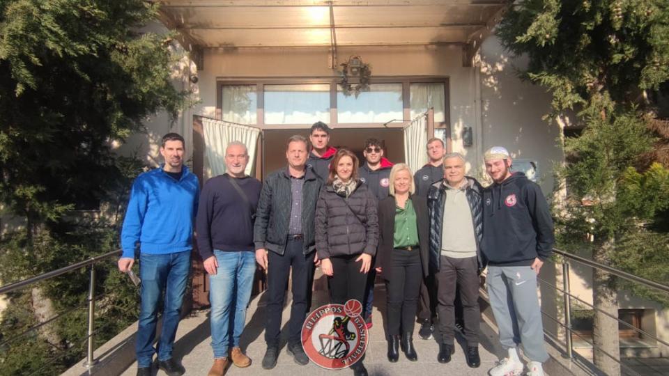 Το Σπίτι της Πρωτοβουλίας για το Παιδί επισκέφθηκε η ομάδα μπάσκετ του Φιλίππου Βέροιας
